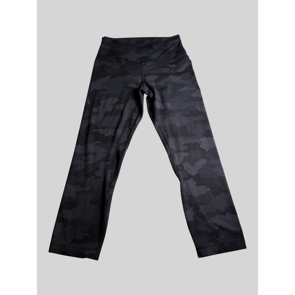 Lululemon Black Camo High Rise Crop Leggings Women's Size 6